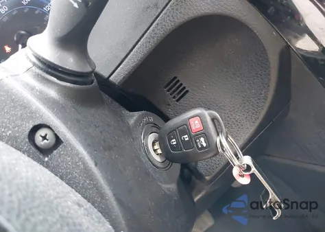 2019 Toyota Corolla Le from USA, damaged, VIN 2T1BURHE4KC194316